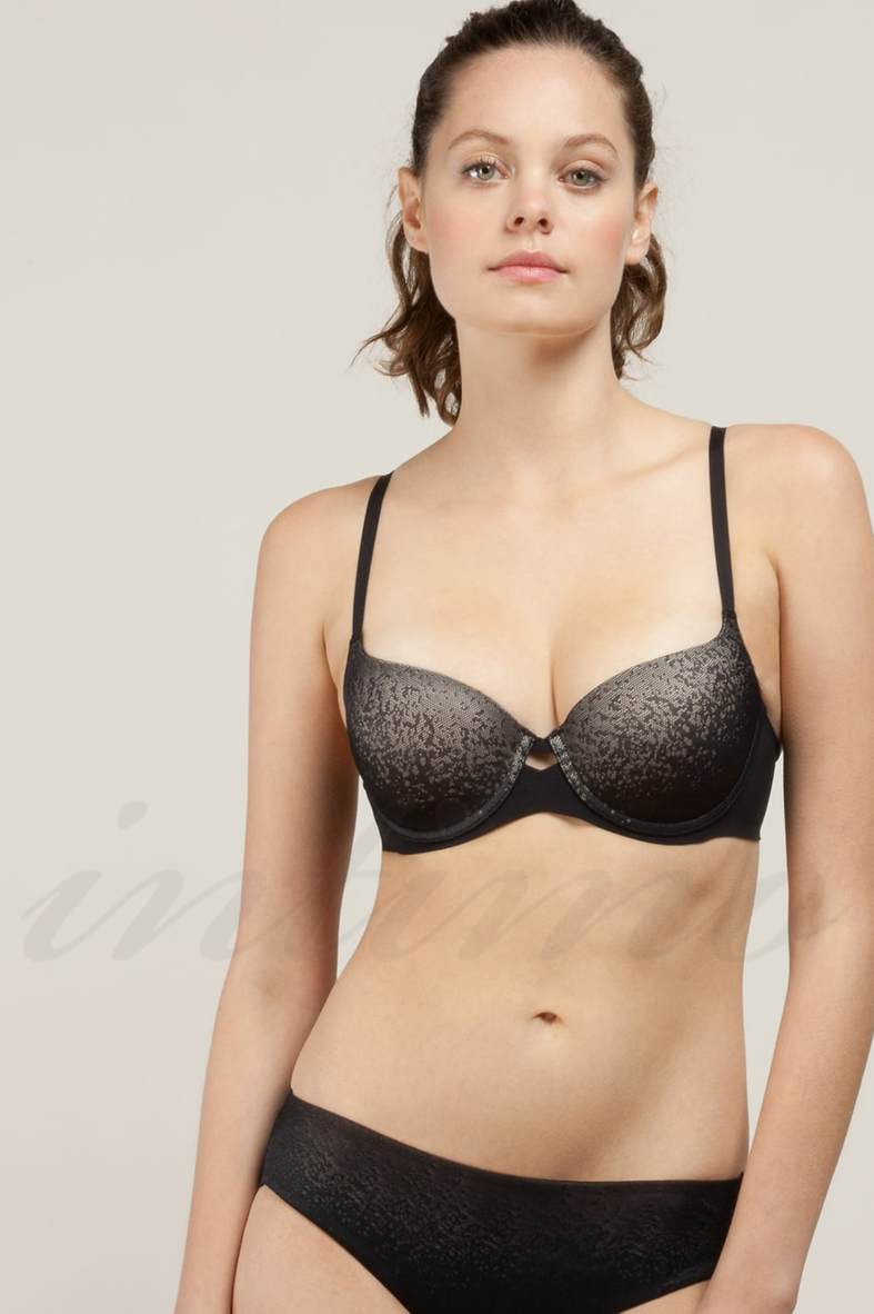 Bra with a compacted cup, code 67090, art 356