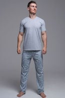 Set: T-shirt and trousers