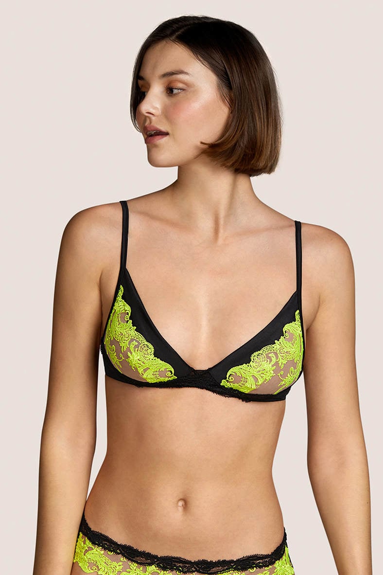Bra with soft cup, code 92370, art 3311419