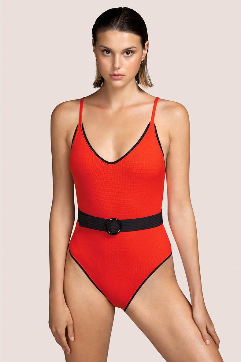One-piece swimsuit with padded cup (solid), code 92428, art 3409542