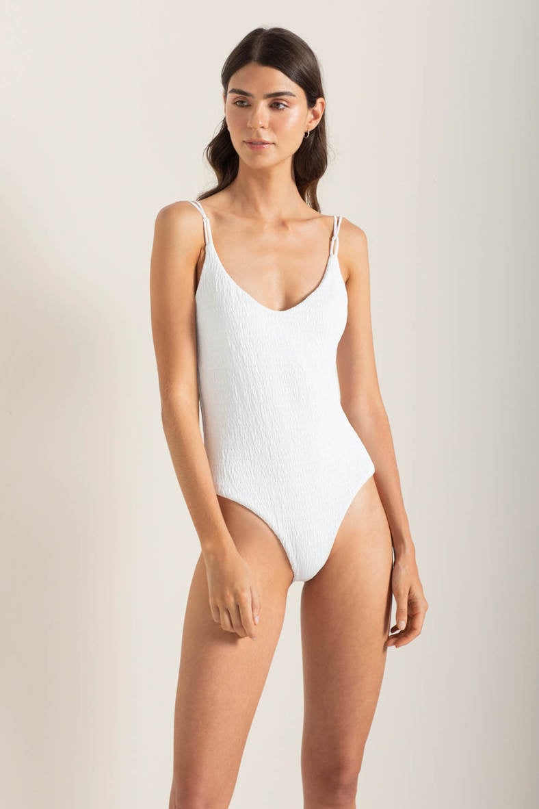 One-piece swimsuit with soft cup (solid), code 93016, art E49021
