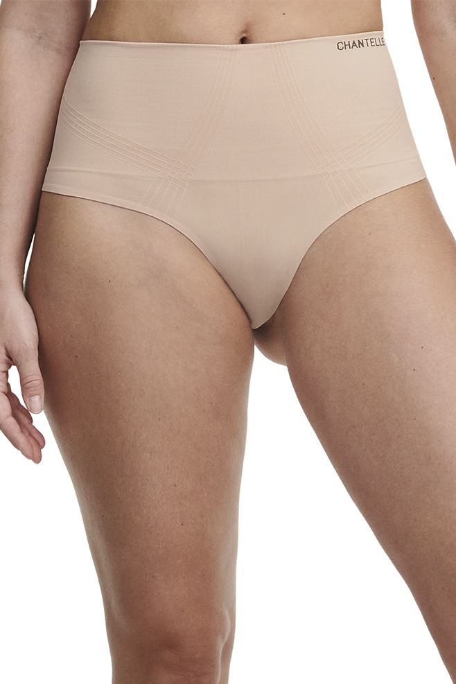 Modeling thong panties, code 95307, art 10U9