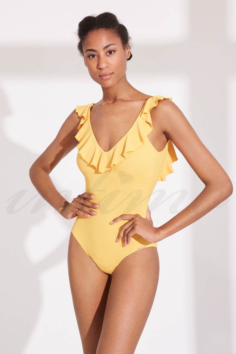 One-piece swimsuit with a compacted cup, code 72649, art 81797